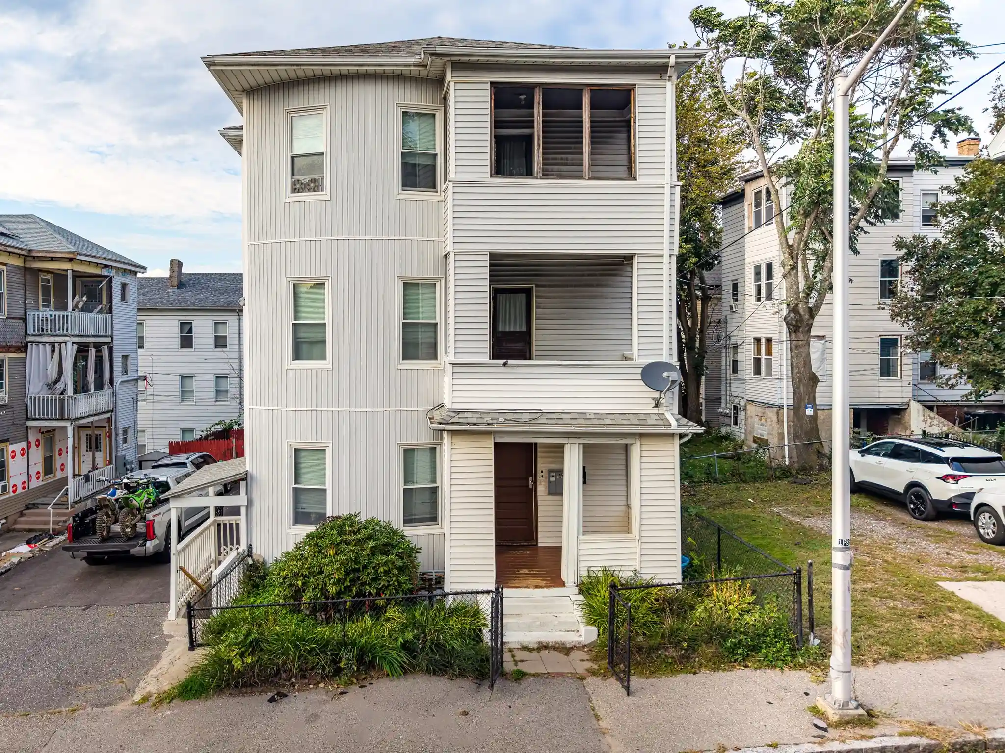 Multi family home for sale at 33 Jefferson St, Worcester, MA 01604 | MLS# 73590341