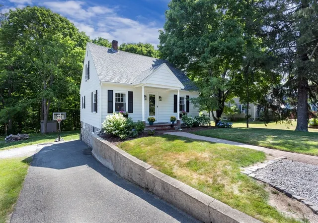 Photo 3 of Sale Pending at 208 S Main St, Hopedale, MA 01747 | MLS# 73544834 | Listing updated on 2026-07-29