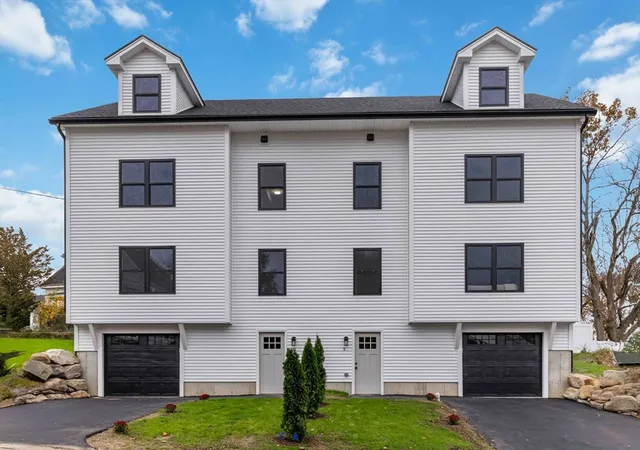 Photo 1 of Sale Pending at 11 York St #11, Haverhill, MA 01830 | MLS# 73451299 | Listing updated on 2025-11-13