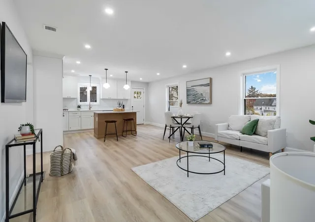 Photo 4 of Sale Pending at 11 York St #11, Haverhill, MA 01830 | MLS# 73451299 | Listing updated on 2025-11-13