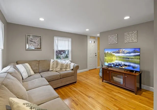 Photo 4 of Sale Pending at 33 Jordan St, Beverly, MA 01915 | MLS# 73554032 | Listing updated on 2026-08-05
