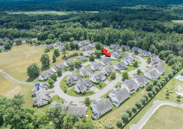 3rd image of 20 Bridge Rd #33, Florence, MA 01062 | MLS# 73554512