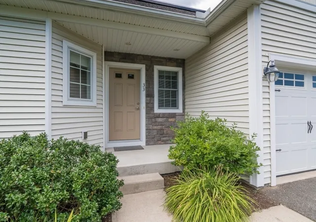 5th image of 20 Bridge Rd #33, Florence, MA 01062 | MLS# 73554512
