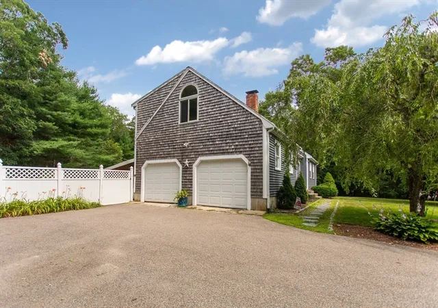 Photo 3 of Sale Pending at 64 Dorothy Dr, Plymouth, MA 02360 | MLS# 73554327 | Listing updated on 2026-09-17