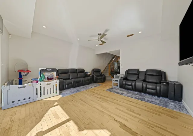 Photo 4 of Condo for sale at 90 Sea St #126, North Weymouth, MA 02191 | MLS# 73561032 | Listing updated on 2026-08-12