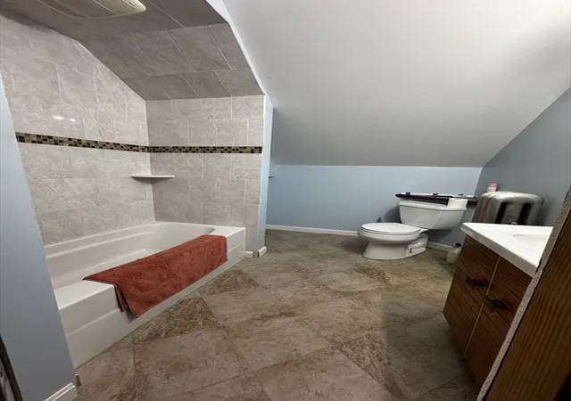 Photo 3 of Single family home for sale at 21 Dryden St, Worcester, MA 01605 | MLS# 73552071 | Listing updated on 2026-07-24