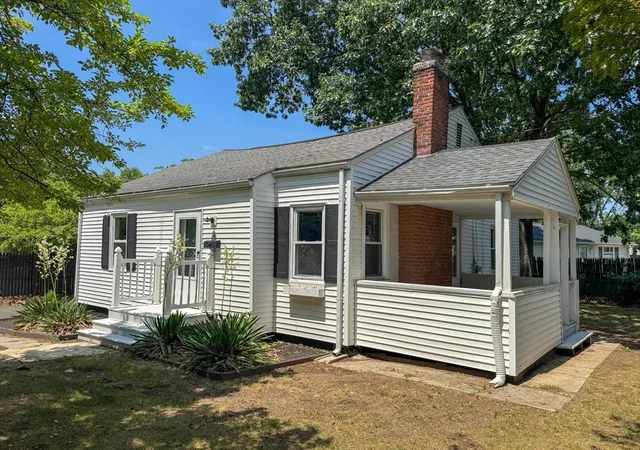 Homes for sale in Springfield, MA | 4 Wolfe St, Springfield, MA 01020 | MLS# 73549172
