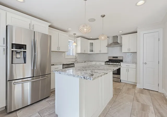 5th image of 69 Crystal Cove Avenue, Winthrop, MA 02152 | MLS# 73550227