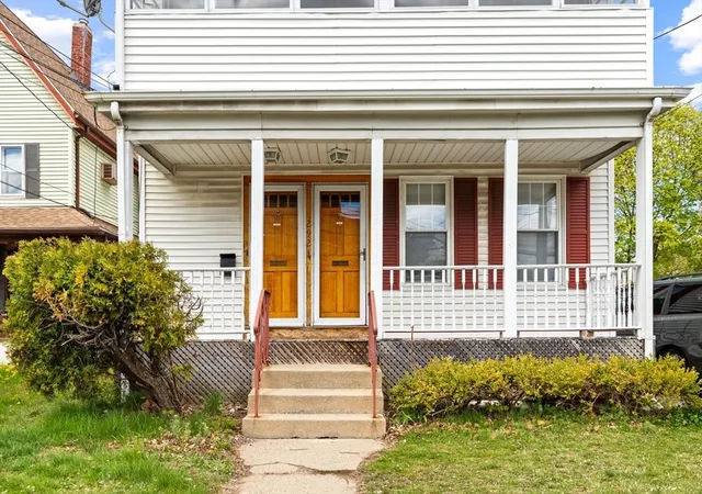 3rd image of 292 Broadway, Malden, MA 02148 | MLS# 73513777