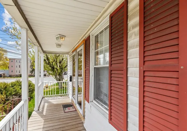 4th image of 292 Broadway, Malden, MA 02148 | MLS# 73513777
