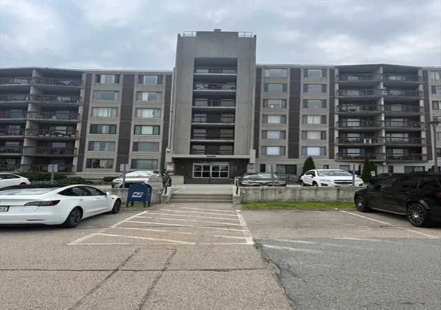 2nd image of 1500 Worcester Rd #426, Framingham, MA 01702 | MLS# 73552808