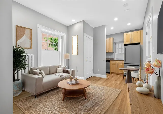 5th image of 55 Magazine St, Cambridge, MA 02139