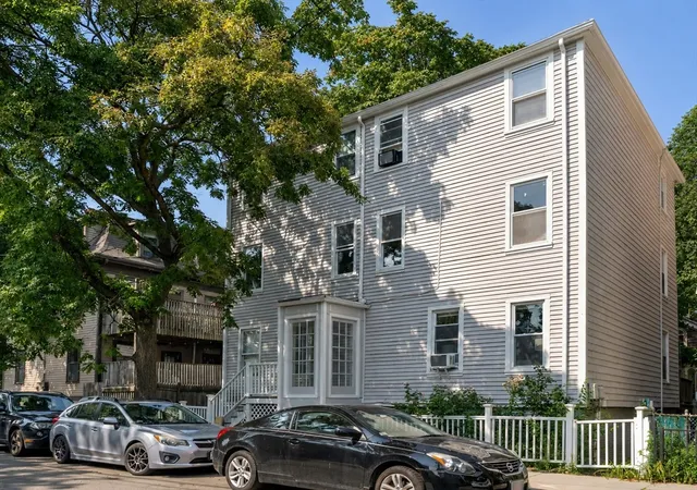 2nd image of 51 Lopez St, Cambridge, MA 02139