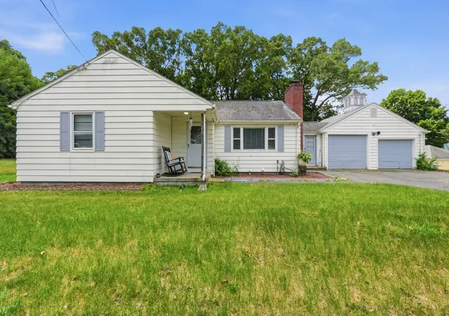 1st image of 23 Smith St, Chicopee, MA 01020 | MLS# 73540648