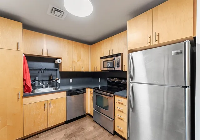 Homes for sale in Boston, MA | 700 Harrison Ave #516, Boston, MA 02118 | MLS# 73508584