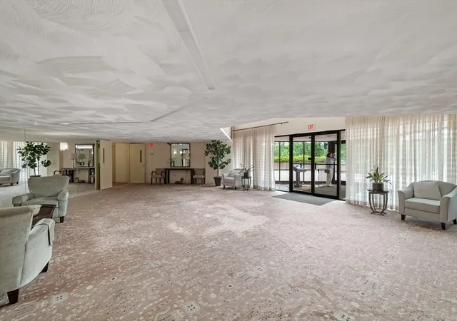 Homes for sale in Swampscott, MA | 402 Paradise Rd #U: 3Q, Swampscott, MA 01907 | MLS# 73539376