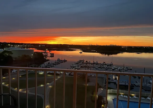 3rd image of 200 Cove Way #1002, Quincy, MA 02169 | MLS# 73566154