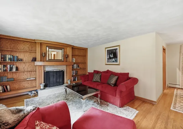 Photo 3 of Single family home for sale at 19 Kimbrough Rd, Billerica, MA 01821 | MLS# 73559266 | Listing updated on 2026-08-09