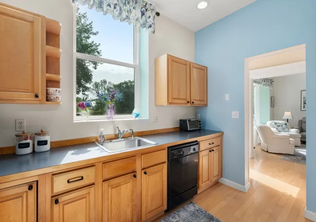 Photo 4 of Condo for sale at 15 Story St #4, Rockport, MA 01966 | MLS# 73554101 | Listing updated on 2026-09-10