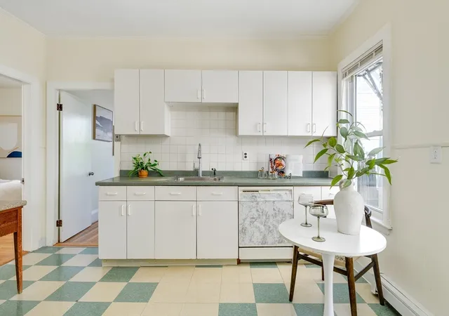 Homes for sale in Cambridge, MA | 313 Elm Street #1, Cambridge, MA 02139 | MLS# 73533025