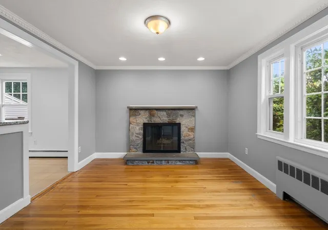 4th image of 11 Corey Terrace, West Roxbury, MA 02132 | MLS# 73550445