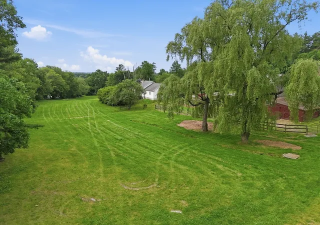 Homes for sale in Upton, MA | 11 James Rd, Upton, MA 01568 | MLS# 73537714