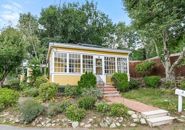 Photo 1 of Sale Pending at 87 Great Woods Rd, Saugus, MA 01906 | MLS# 73568869 | Listing updated on 2026-09-01