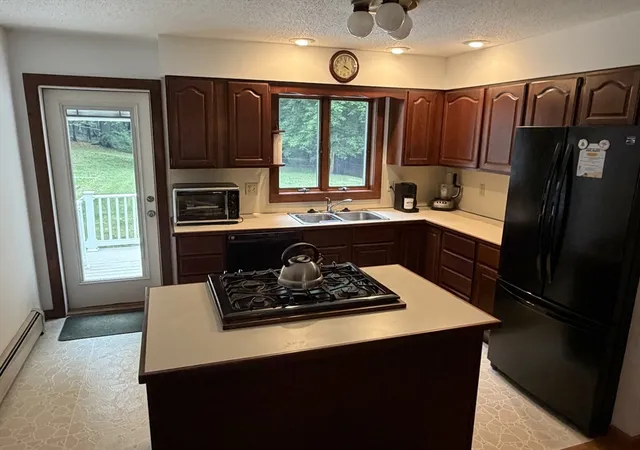 Homes for sale in Northampton, MA | 68 Gilrain Ter, Northampton, MA 01062 | MLS# 73542481