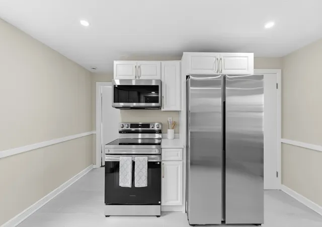 Photo 4 of Sale Pending at 22 Balmoral Ct, Seekonk, MA 02771 | MLS# 73522176 | Listing updated on 2026-09-19