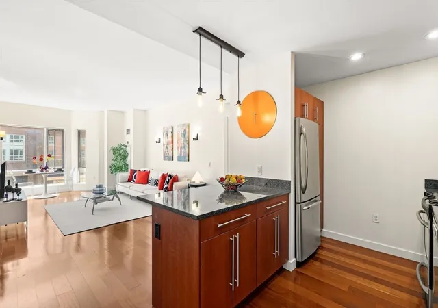 5th image of 17 Otis, Cambridge, MA 02141