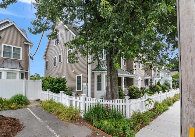 2nd image of 34 N Main St, Natick, MA 01760