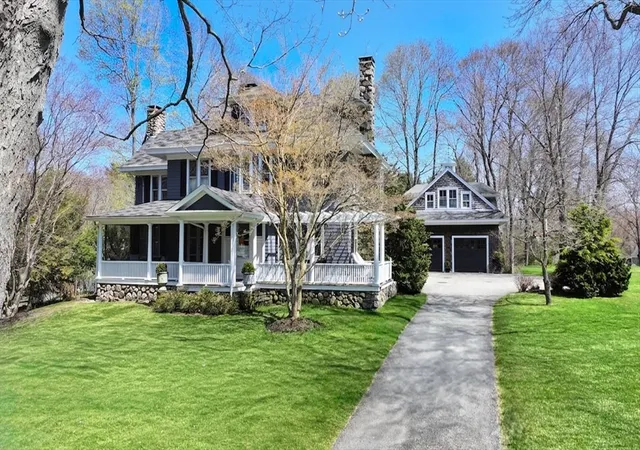 Homes for sale in Hingham, MA | 30 Spring Street, Hingham, MA 02043 | MLS# 73513567