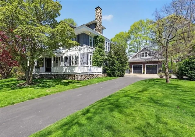 Homes for sale in Hingham, MA | 30 Spring Street, Hingham, MA 02043 | MLS# 73513567
