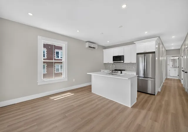 2nd image of 533 Washington Street #3, Boston, MA 02111 | MLS# 73559227