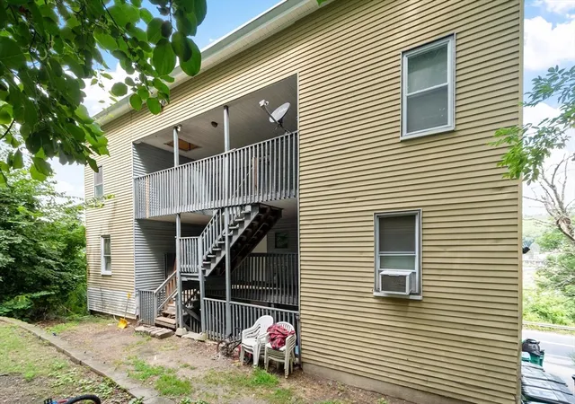 Listing Photo 4 - Condo for sale in building located at 420 Kimball, Fitchburg, MA 01420