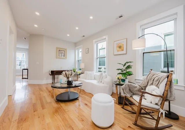 Homes for sale in Boston, MA | 326 Chelsea St, Boston, MA 02128