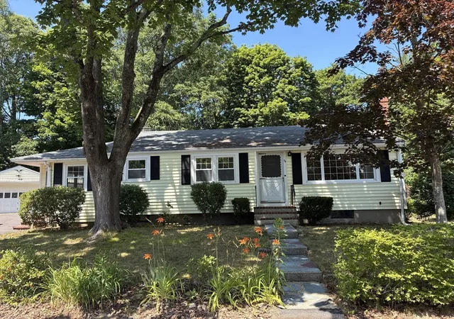 Homes for sale in South Weymouth, MA | 54 Barbara Ln, South Weymouth, MA 02190 | MLS# 73546850