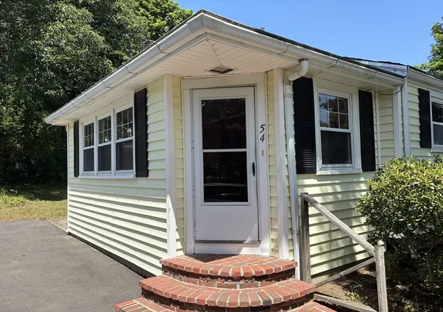 Homes for sale in South Weymouth, MA | 54 Barbara Ln, South Weymouth, MA 02190 | MLS# 73546850