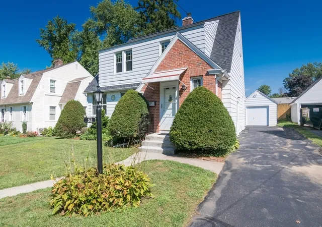 Photo 3 of Sale Pending at 32 Elmwood Ave, Longmeadow, MA 01106 | MLS# 73568235 | Listing updated on 2026-09-23