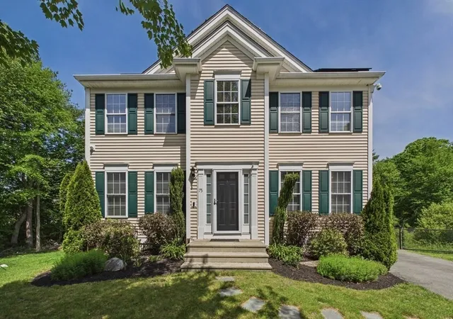 1st image of 75 Erin Ct, New Bedford, MA 02745 | MLS# 73531838