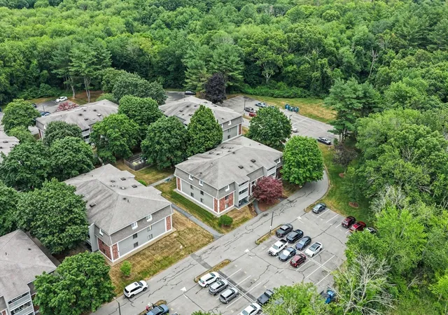2nd image of 220 Bedford Street #12D, Bridgewater, MA 02324 | MLS# 73546509
