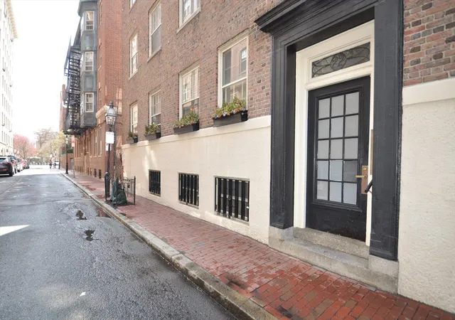 5th image of 22 River St, Hudson, MA 01749