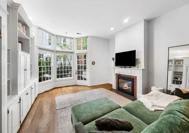 Homes for sale in Boston, MA | 40 Joy St #9, Boston, MA 02114 | MLS# 73519100