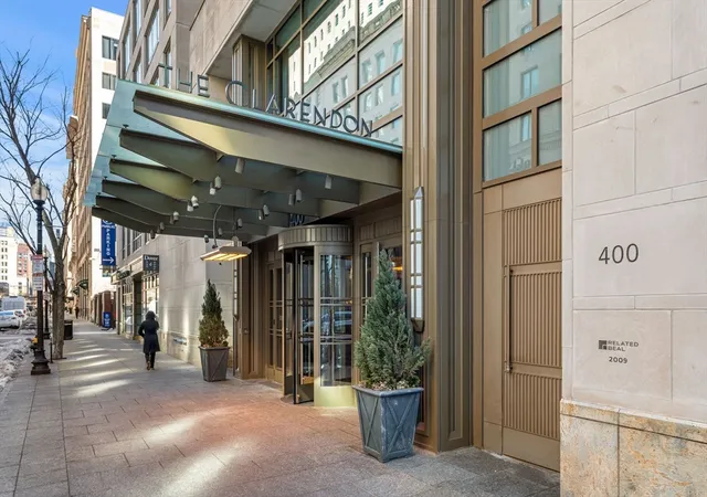 2nd image of The Clarendon, Boston, MA 02116