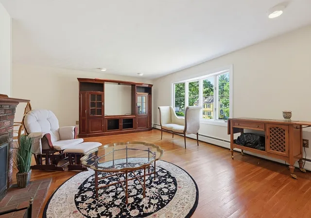 Homes for sale in Wilmington, MA | 37 Park St, Wilmington, MA 01887 | MLS# 73542420