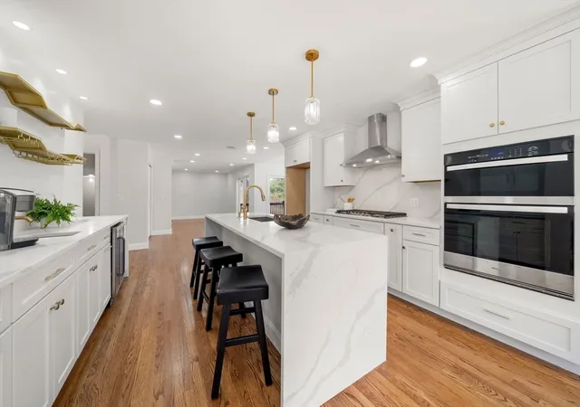 5th image of 99 Corn Rd, Bolton, MA 01740 | MLS# 73541906
