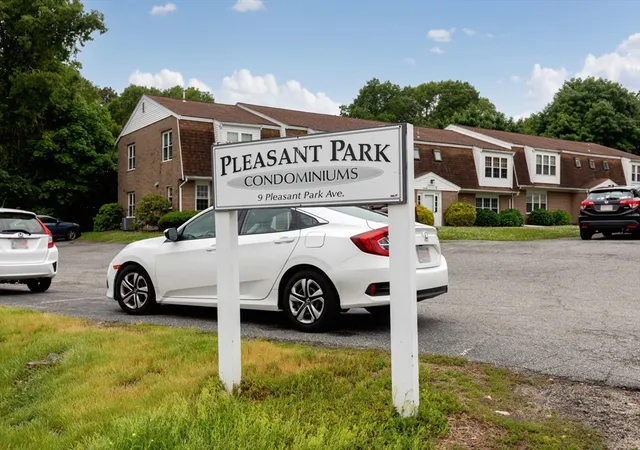 Homes for sale in Barnstable, MA | 9 Pleasant Park Ave #2I, Barnstable, MA 02601 | MLS# 73536931