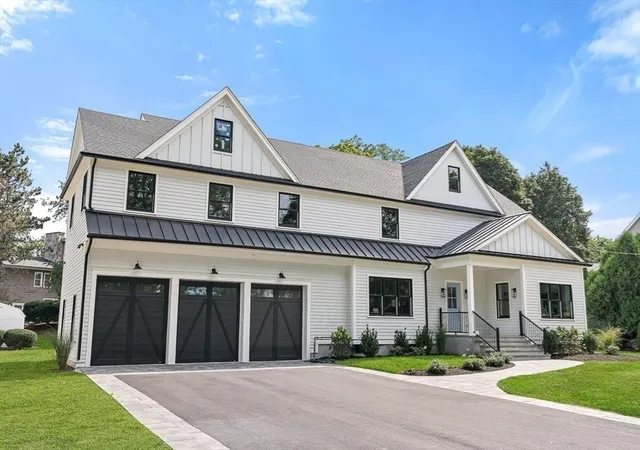 1st image of 7 Hutchinson Road, Winchester, MA 01890 | MLS# 73561703