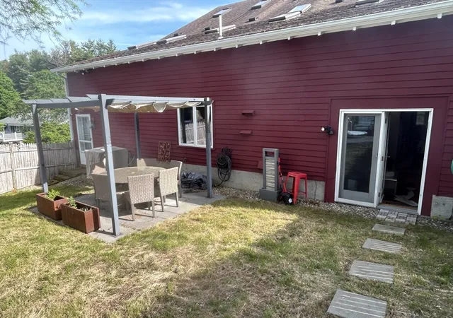 34th image of 947 Pleasent St #947, Framingham, MA 01701 | MLS# 73531210