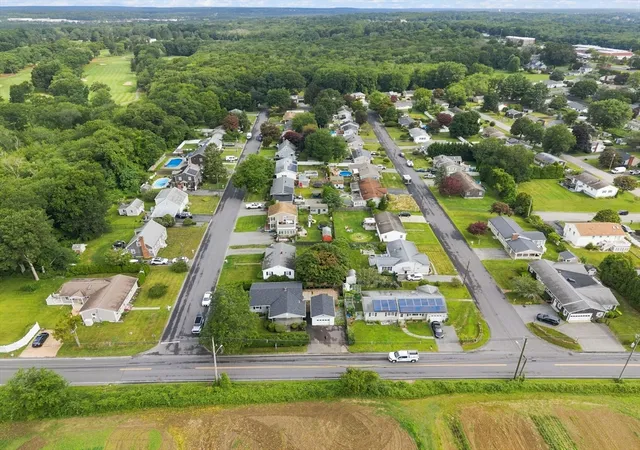 40th image of 60 Sable Ave, North Dartmouth, MA 02747 | MLS# 73565150